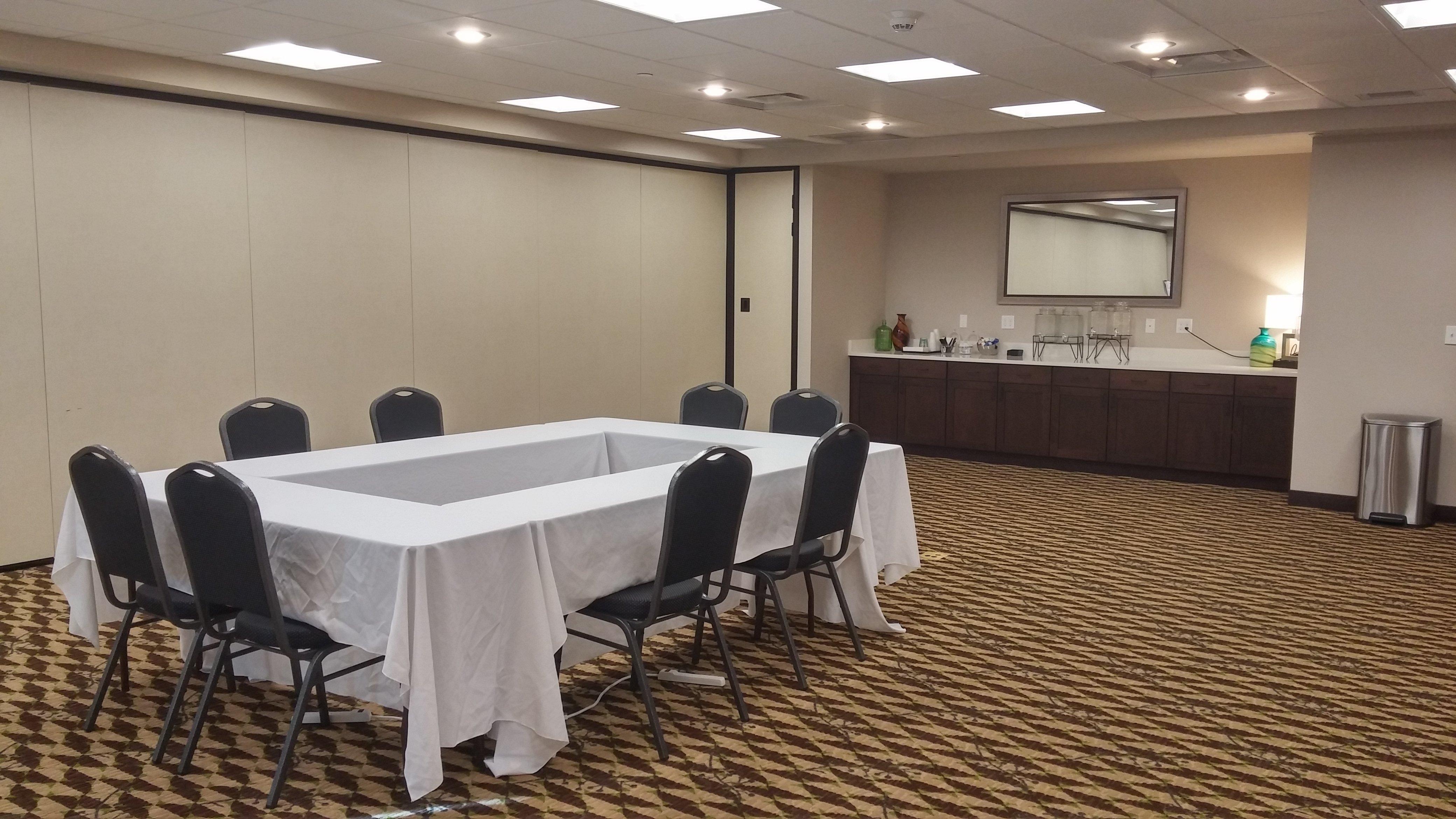 Holiday Inn Express & Suites Golden By Ihg Εξωτερικό φωτογραφία