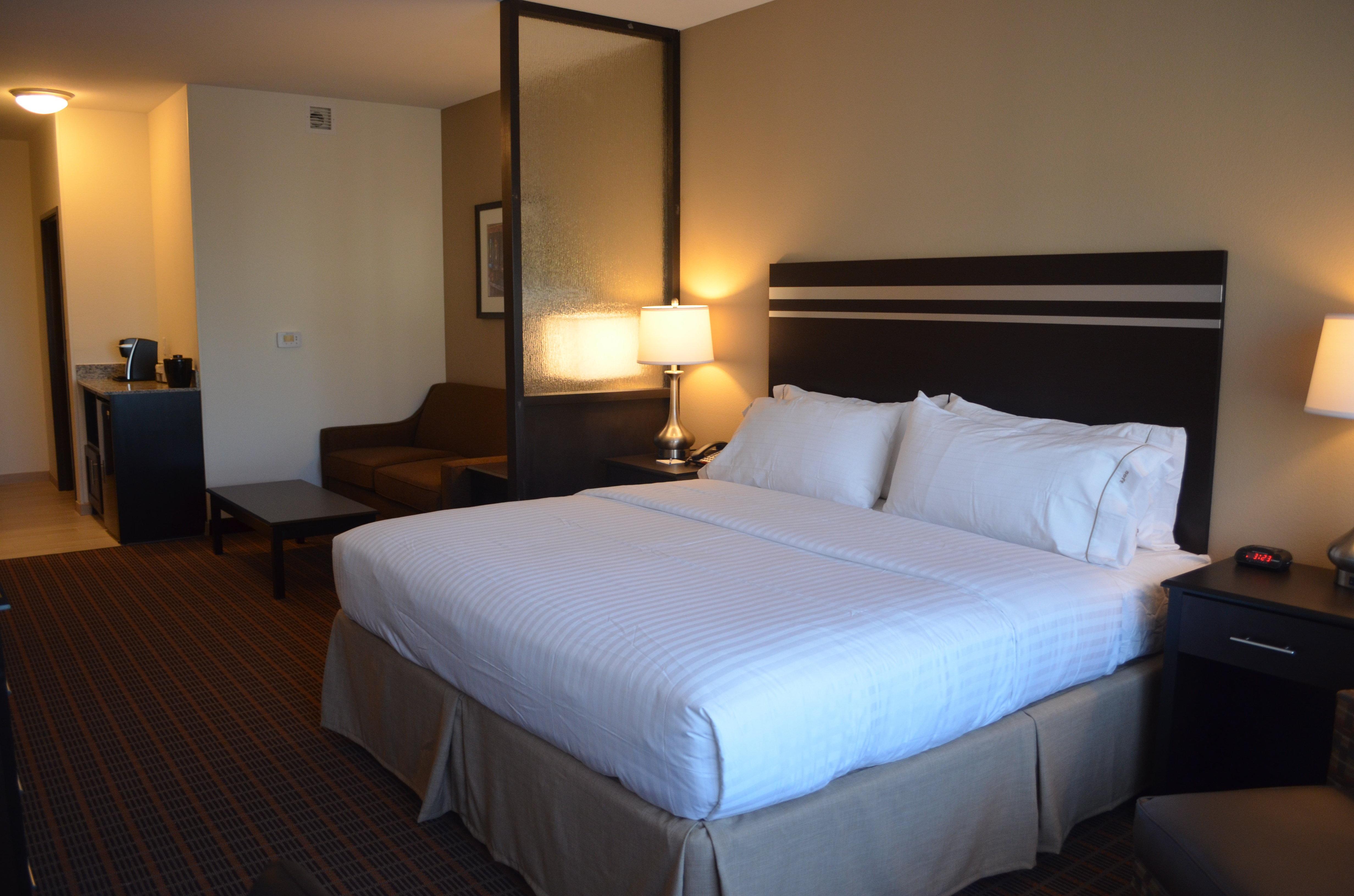 Holiday Inn Express & Suites Golden By Ihg Εξωτερικό φωτογραφία